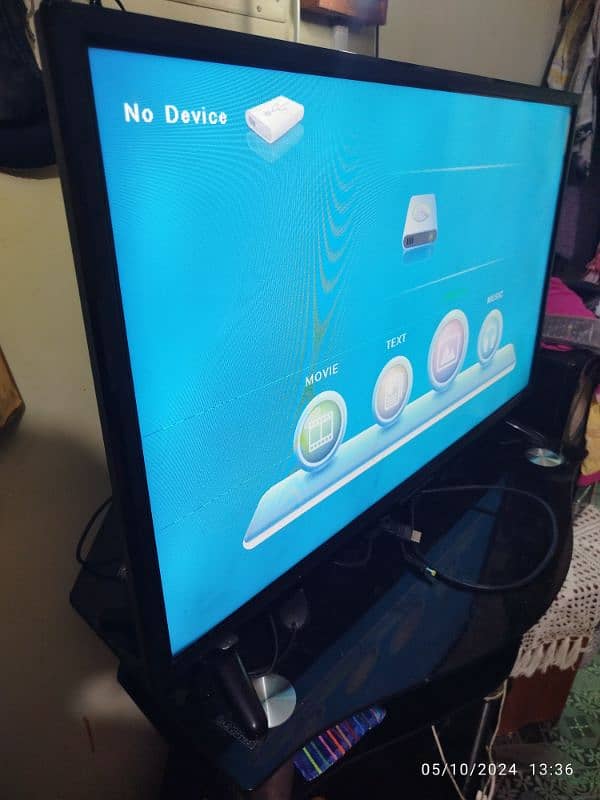 LED TV 32 inch urgently selling 17