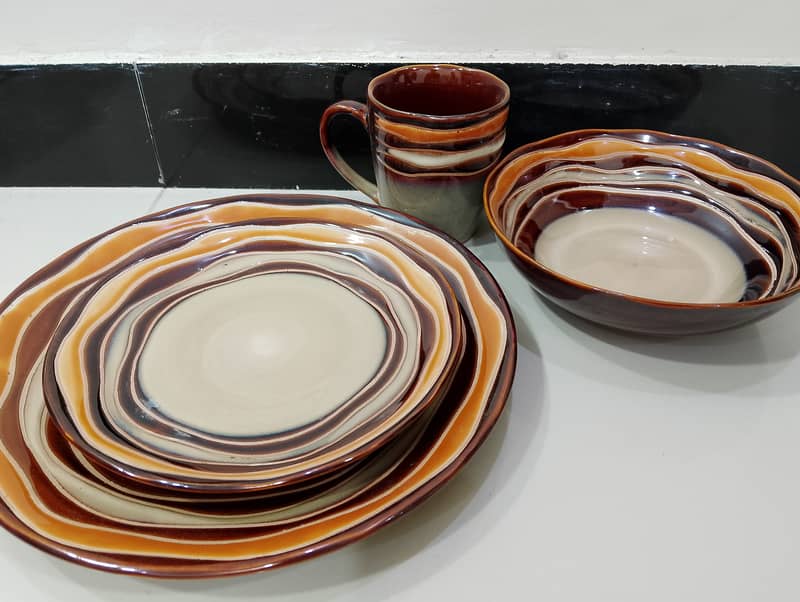 Retroneu stoneware waves - 16pcs dinner set 1