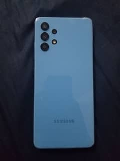 Samsung a32 all okay phone hy only mobile hy box mis hogya hy