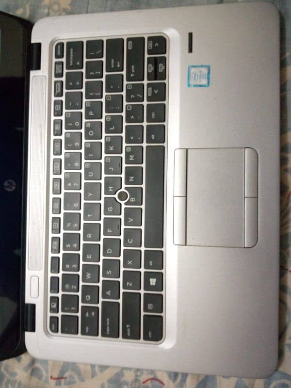 For Sell HP i5 6th Generation touch And Type 1