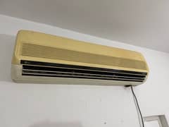 LG split ac for urgent sale