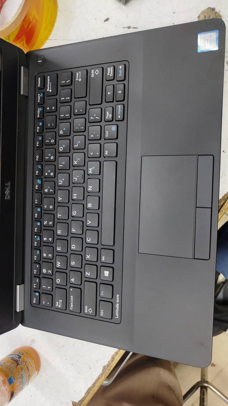 Dell 5470 Latitude 1