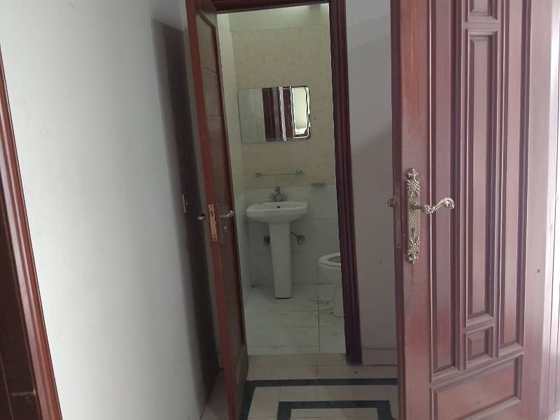 1 KANAL TILED VIP HOUSE FOR RENT IN JOHAR TOWN NEAR LDA OFFICE JOHAR TOWN LAHORE 11