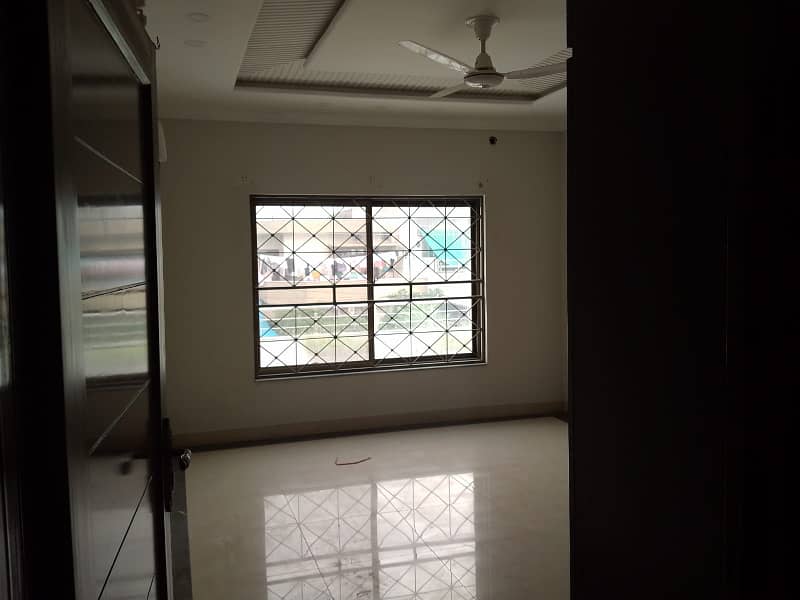 1 KANAL TILED VIP HOUSE FOR RENT IN JOHAR TOWN NEAR LDA OFFICE JOHAR TOWN LAHORE 15