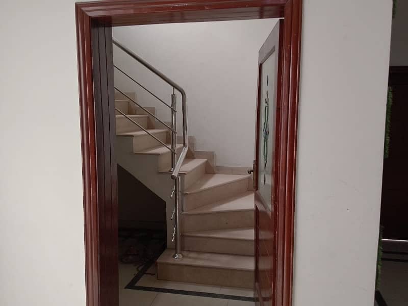 1 KANAL TILED VIP HOUSE FOR RENT IN JOHAR TOWN NEAR LDA OFFICE JOHAR TOWN LAHORE 26