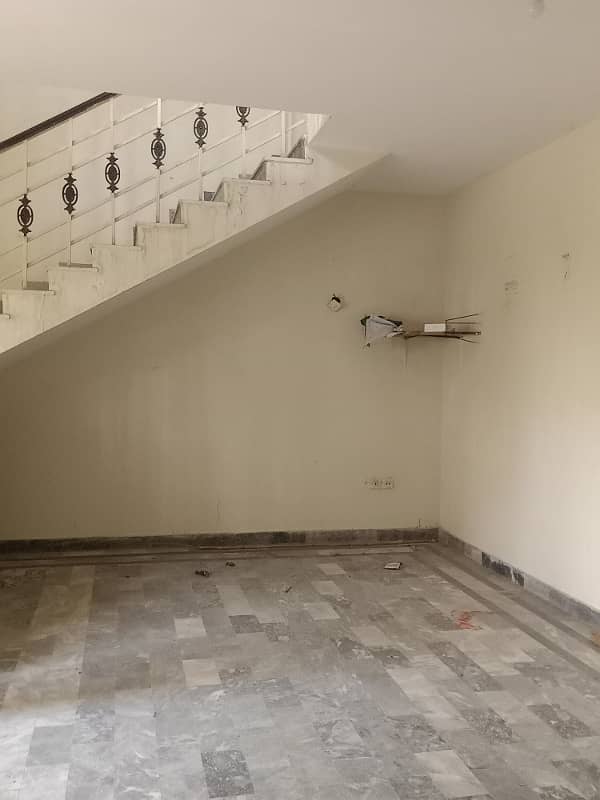 Independent Duplex 120 Sq Yards 3 Beds DD In Sumera Banglow Rent only 45 thousand 11