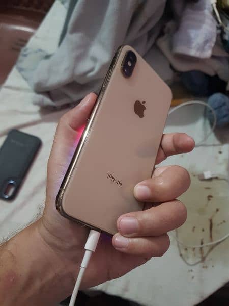 Iphone XS  Dubai import 256 GB 1