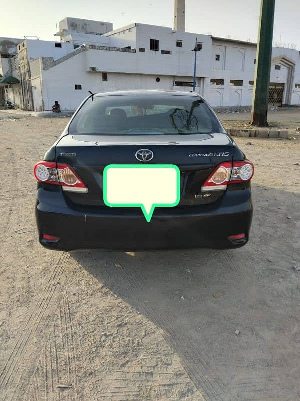 Toyota Corolla Altis 2010 4