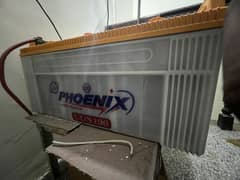 Phoenix UGS 190 only 1 month used, in warranty. 12 volt. BEST battery