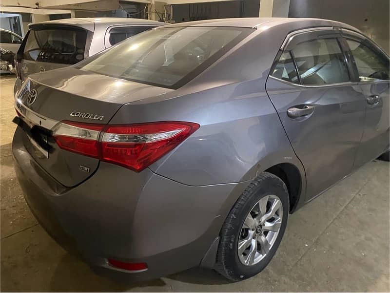 Toyota Corolla GLI 2015 4