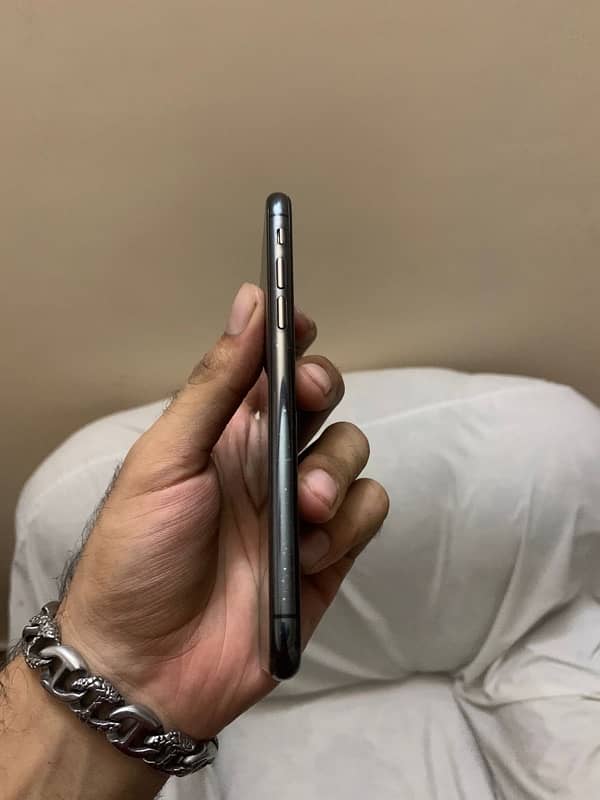 iphone xs dual pta 4