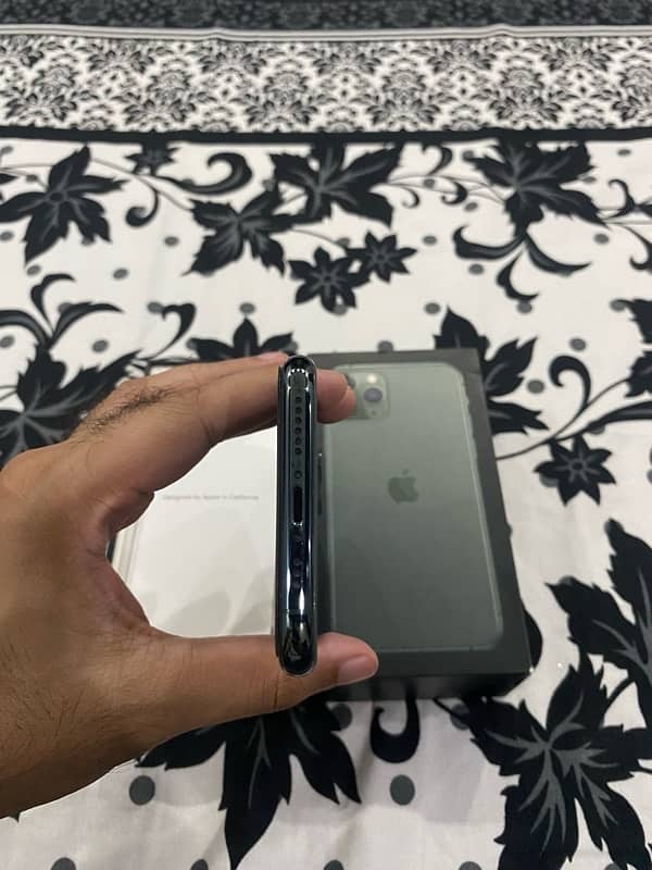 iPhone 11 Pro 64gb PTA APPROVED 1