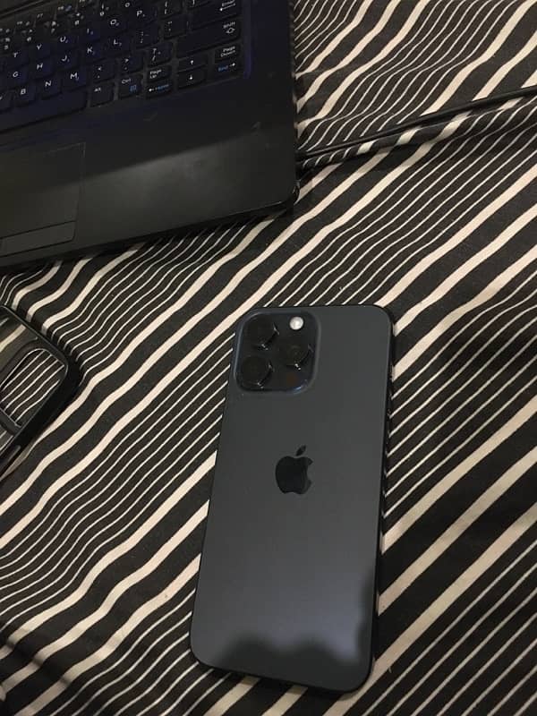 IPhone 15 pro max 256gb 3