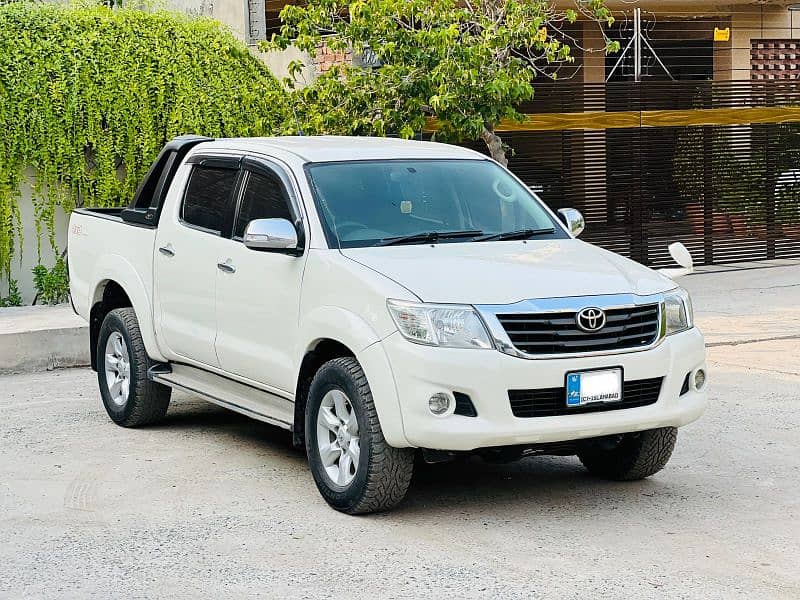 Toyota Hilux 2012 2