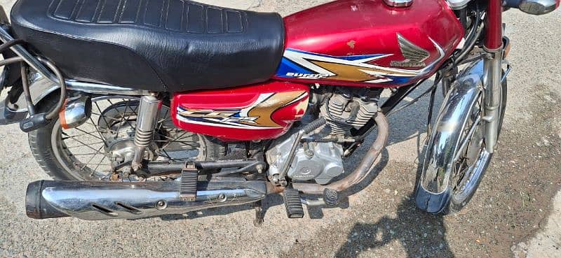 HonDA CG 125 totally genuine golden 3digits number 3