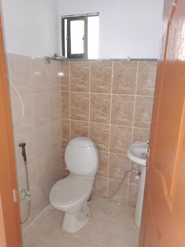 3 Bed Lounge Flat For Sale 4