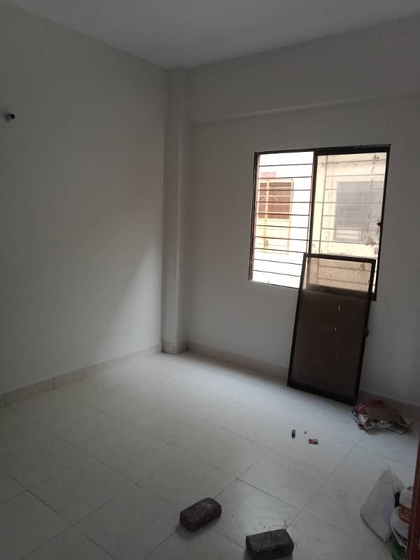 3 Bed Lounge Flat For Sale 8