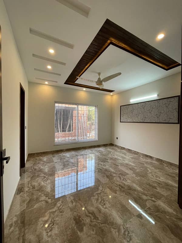 10 Marla Brand New House Is Available On 3 Year Installments In Bahria Town Lahore 14