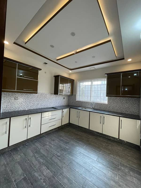 10 Marla Brand New House Is Available On 3 Year Installments In Bahria Town Lahore 15