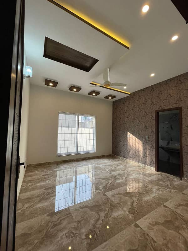 10 Marla Brand New House Is Available On 3 Year Installments In Bahria Town Lahore 17