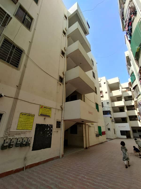 2 Bed Lounge Flat For Sale 2