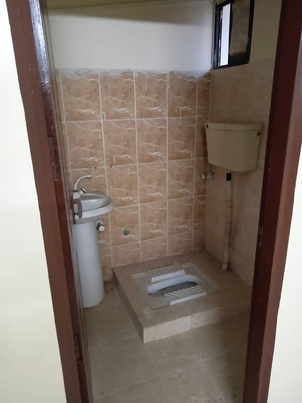 2 Bed Lounge Flat For Sale 7