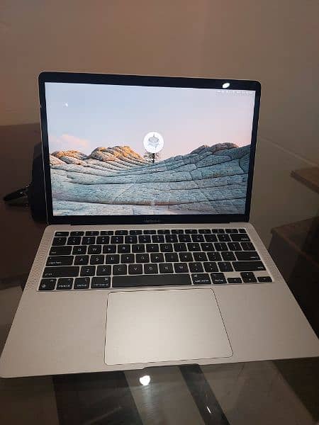 macbook air m1 13.3 inch 1