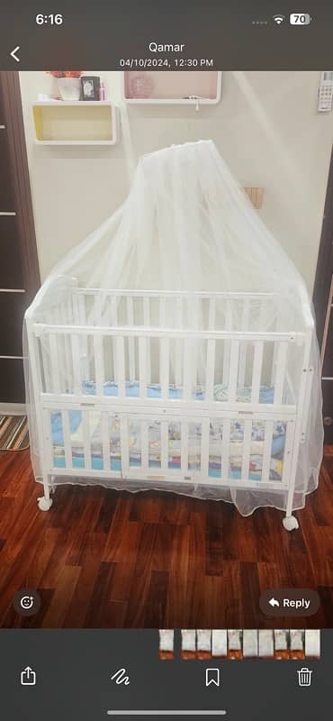 baby cot (almost new) 1