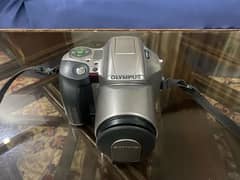 OLYMPUS IS-200 Film Camera