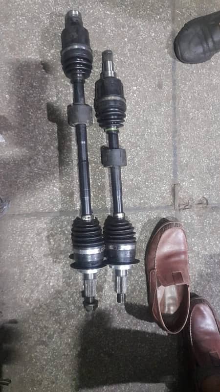 Suzuki Vitara All Spare parts available Suspension wheel hub 5