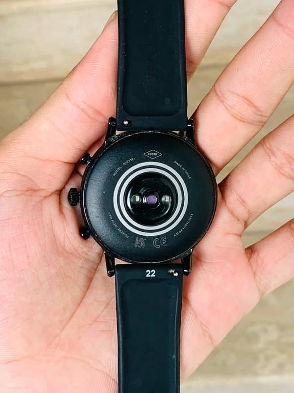 Fossil Gen 5 Carlyle SmartWatch with Speaker,Heart Rate 9/10 Condition 1