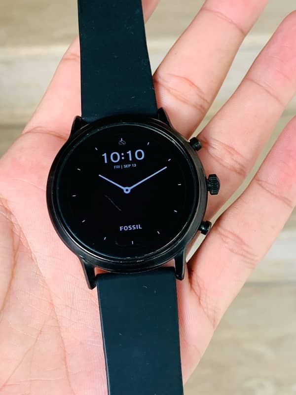 Fossil Gen 5 Carlyle SmartWatch with Speaker,Heart Rate 9/10 Condition 2