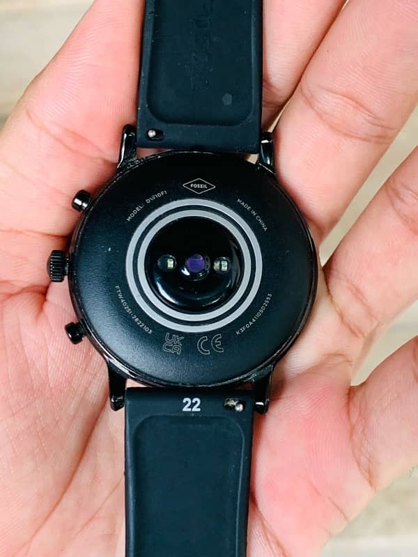 Fossil Gen 5 Carlyle SmartWatch with Speaker Heart Rate 9 10 Condition Smart Watches 1092838844