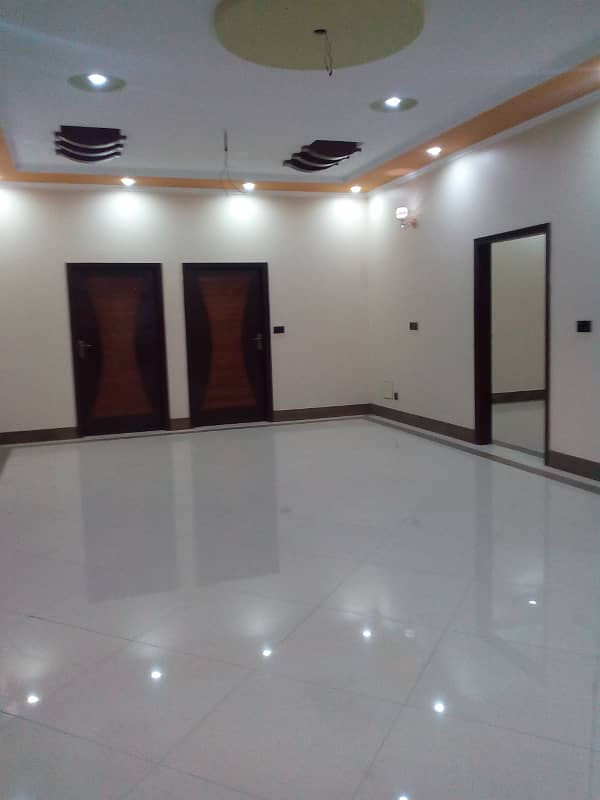 Corner 300 Sq Yards Ground Portion For Sale In Amir Khusro Road 3