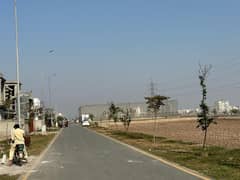 5 Marla Half Possession Paid 1800 Series Plot For Sale In Platinum Block Park View City Lahore