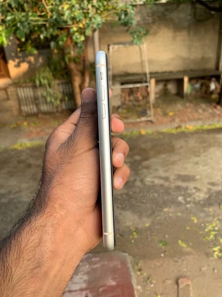 iPhone 11 128gb non pta Factory unlock 8