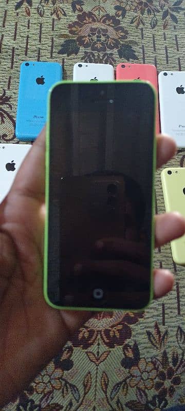 Iphone 5c 16gb 6500  32gb 7500 non pta all original rate final 14