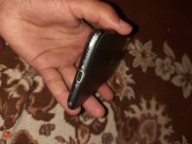 IPhone 11 64 gb 6