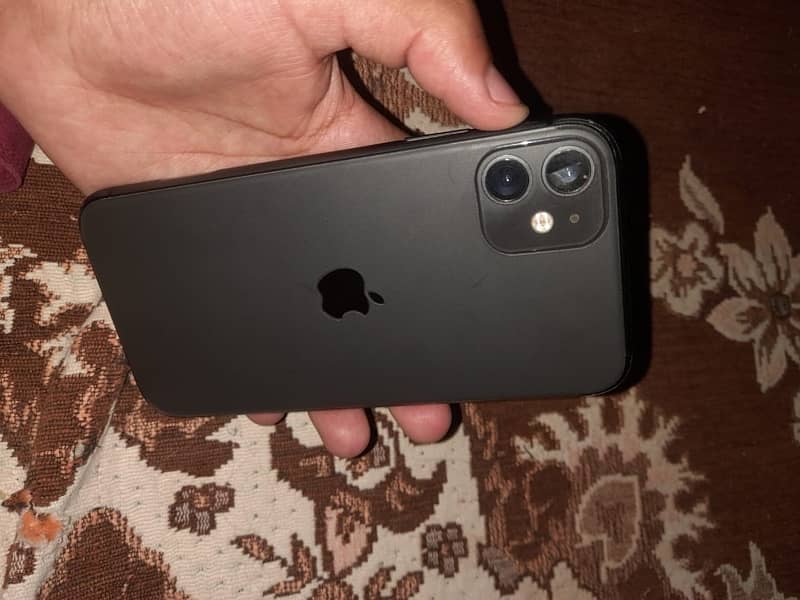 IPhone 11 64 gb 7