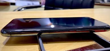 iphone 11 pro PTA Approved for sale