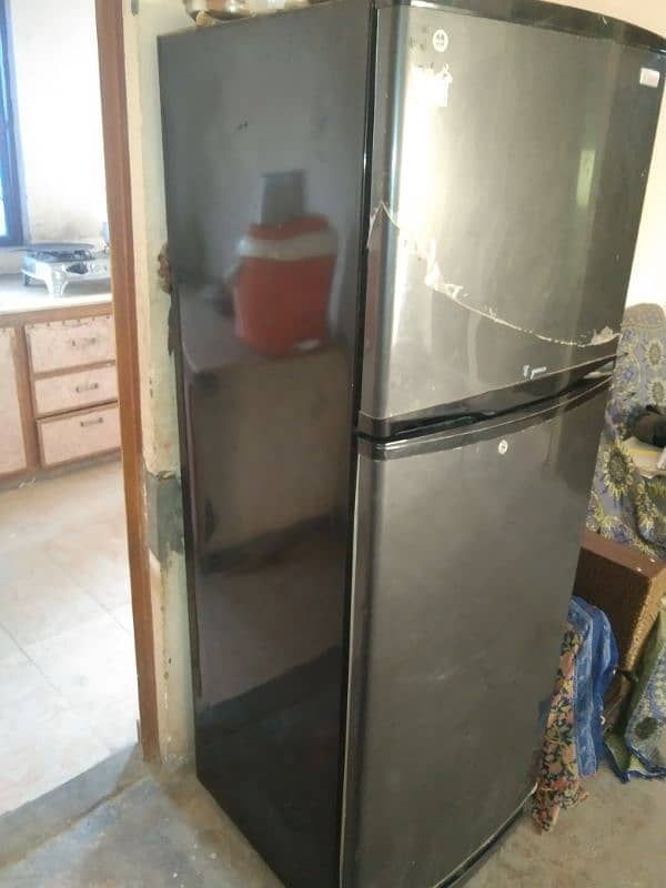 Singer Refrigerator In new Condition 1