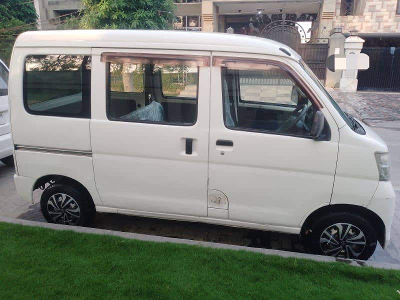 Daihatsu Hijet 2010/2015 2