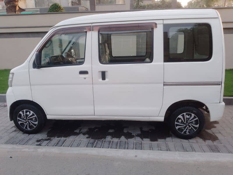 Daihatsu Hijet 2010/2015 8