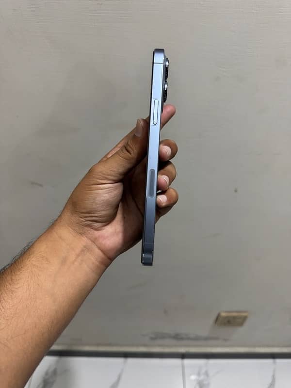 iPhone 13 128 GB PTA approved 6