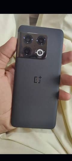 OnePlus 10 pro