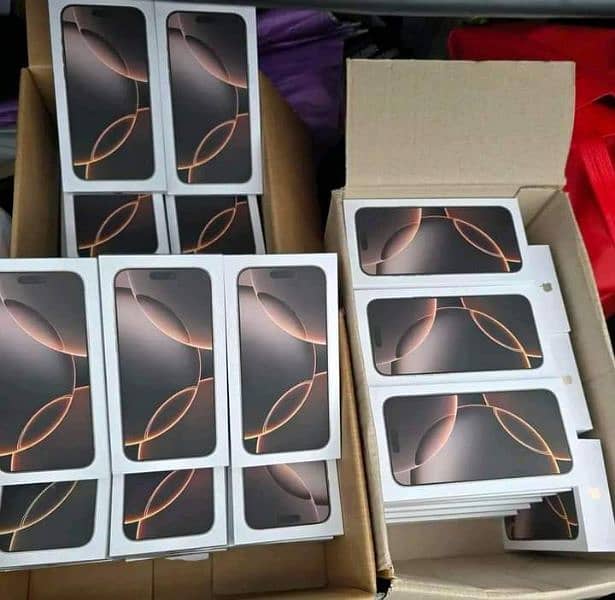 All series apple I phone available on instalment Whatsap 3552968949 5