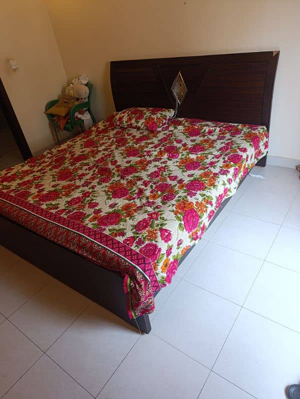 king size bed with mattress 1