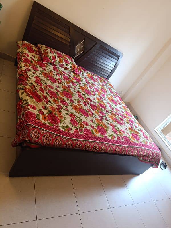 king size bed with mattress 2