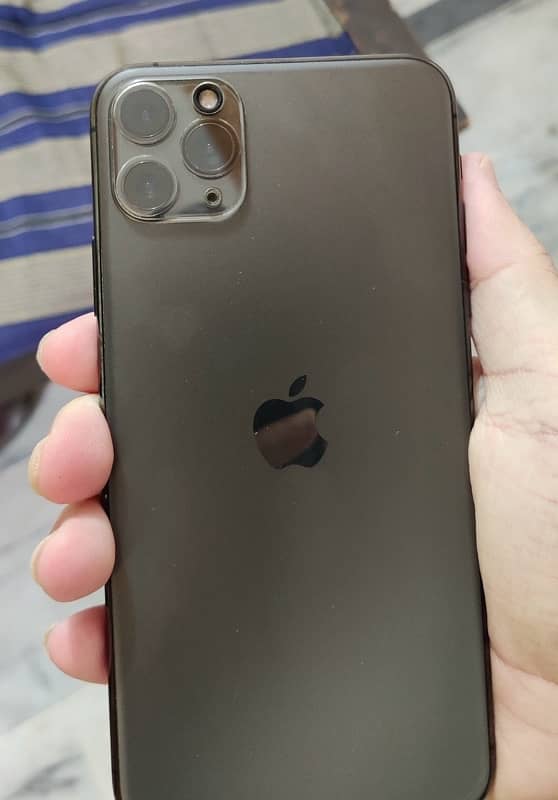 iPhone 11 Pro Max 256gb non pta 3