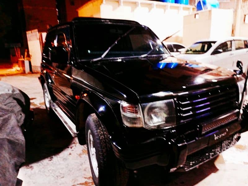 Mitsubishi Pajero 1995 8